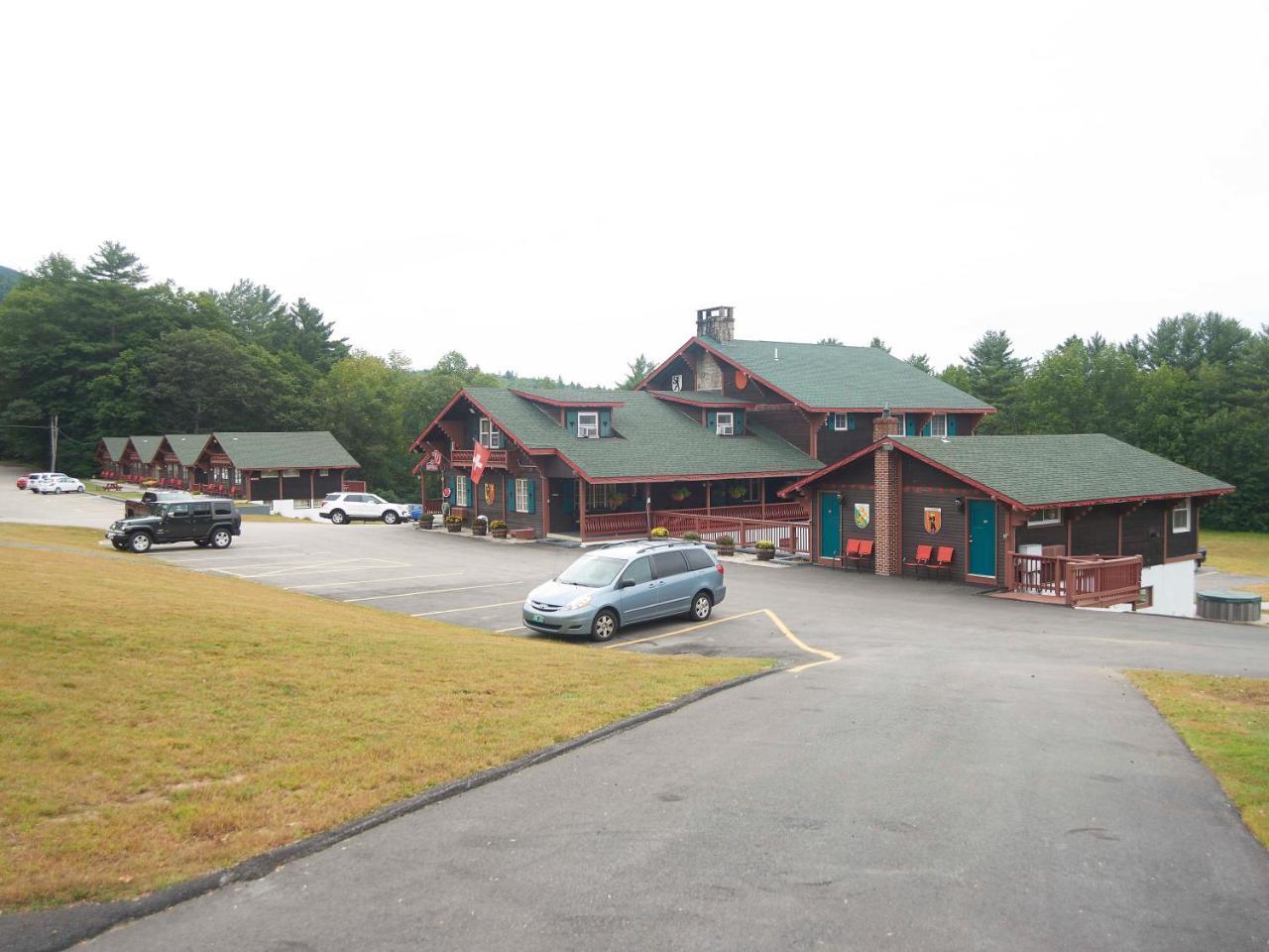 Swiss Chalets Village Inn North Conway Exterior foto