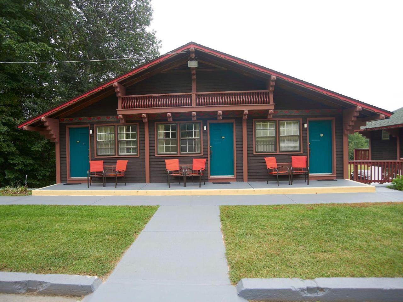 Swiss Chalets Village Inn North Conway Exterior foto